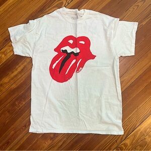 NWOT Rolling Stones No Filter 2019 tour tshirt